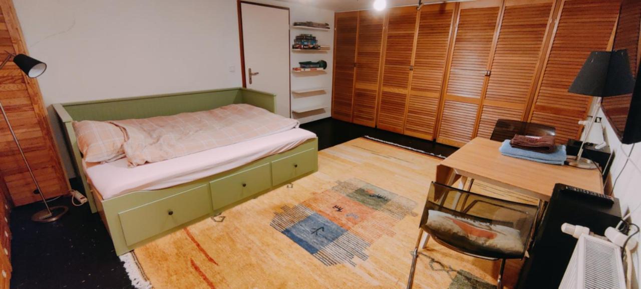 Spacious & Comfortable Guestrooms W Private Bathrooms Near Koelnmesse & Lanxess Arena, Free Parking, Highspeed Wifi Buitenkant foto