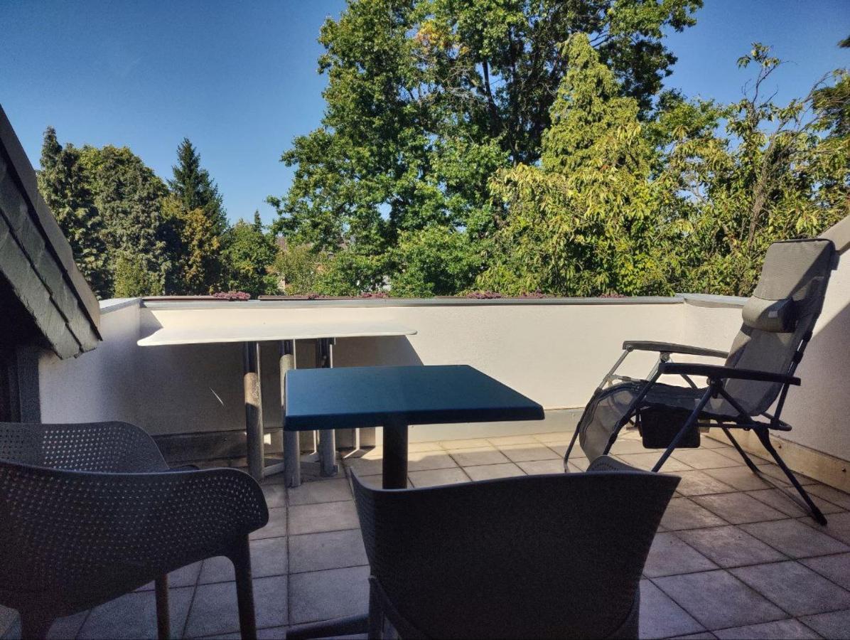 Spacious & Comfortable Guestrooms W Private Bathrooms Near Koelnmesse & Lanxess Arena, Free Parking, Highspeed Wifi Buitenkant foto